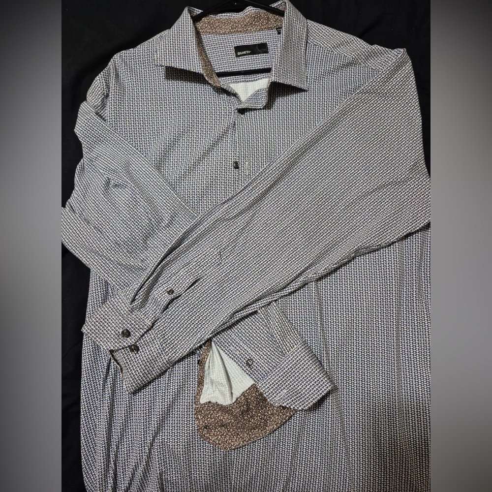Quieti men’s dress shirt
